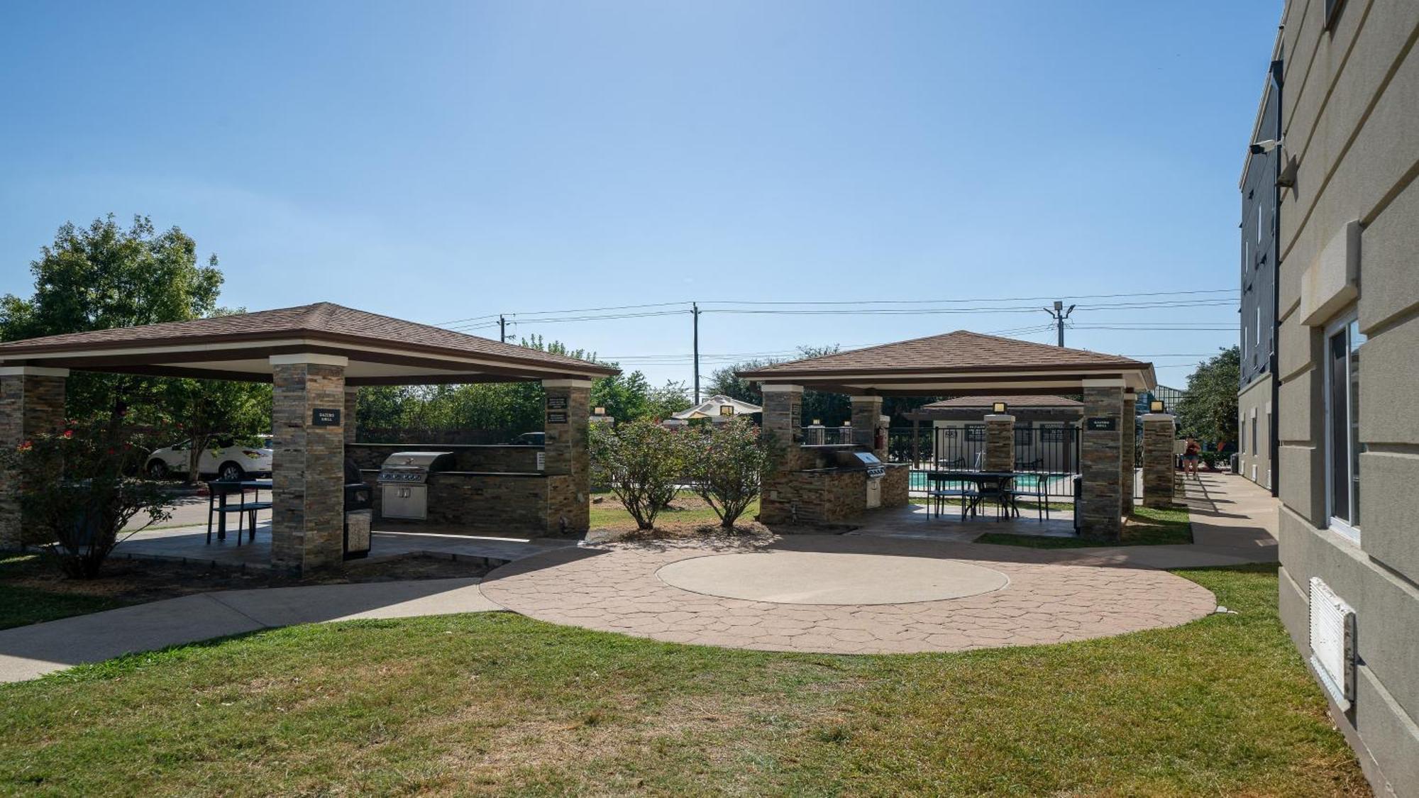 Candlewood Suites Baytown By Ihg Extérieur photo