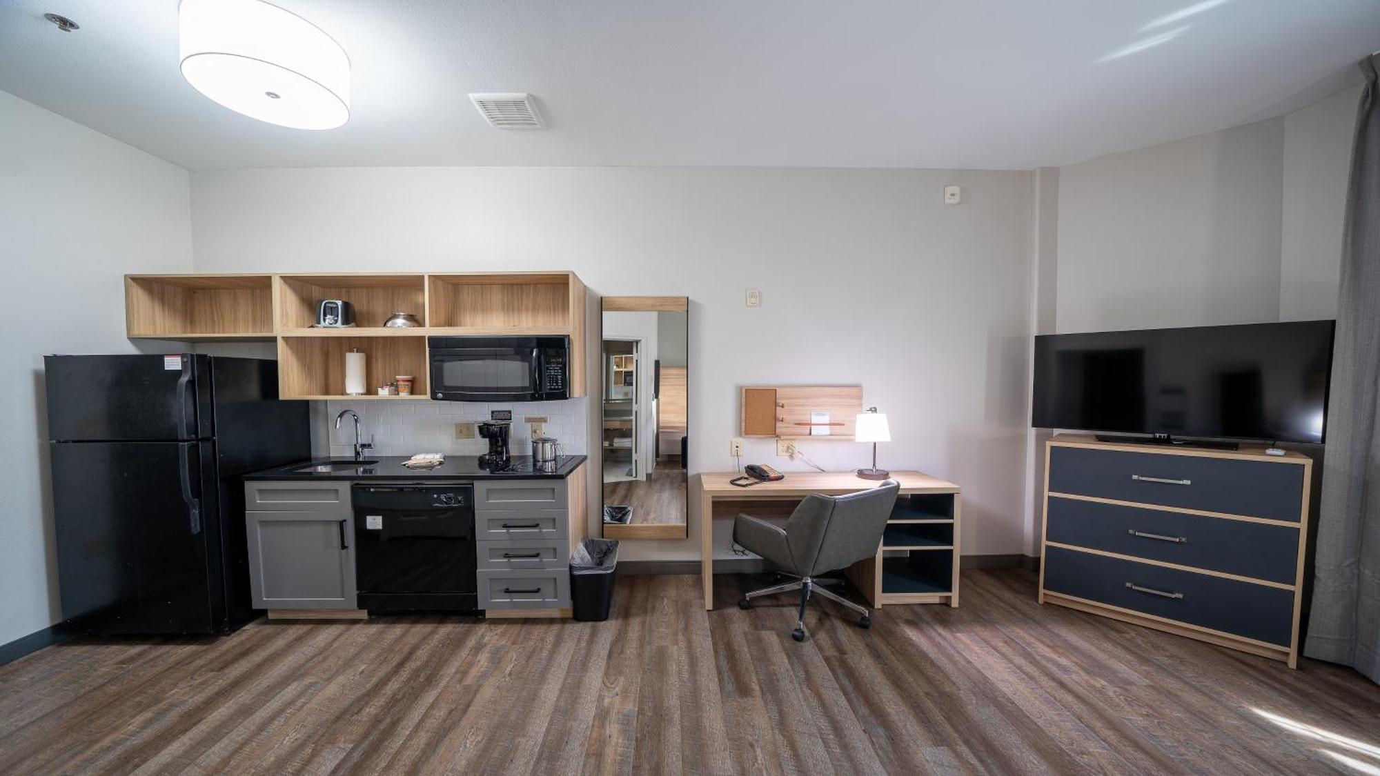 Candlewood Suites Baytown By Ihg Extérieur photo