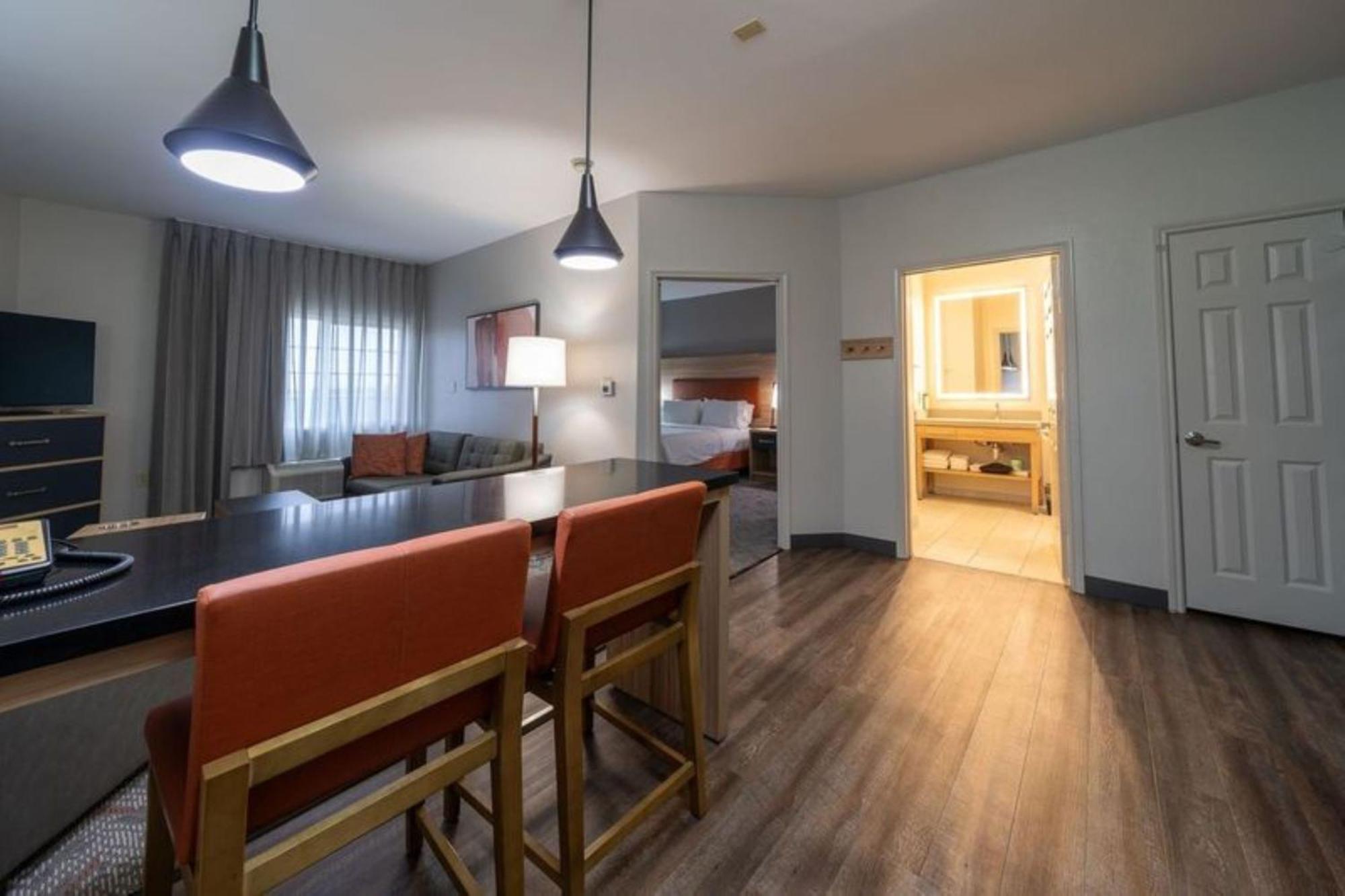 Candlewood Suites Baytown By Ihg Extérieur photo