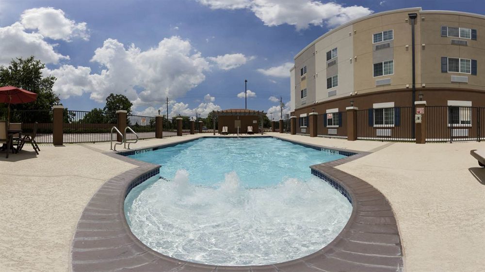 Candlewood Suites Baytown By Ihg Extérieur photo