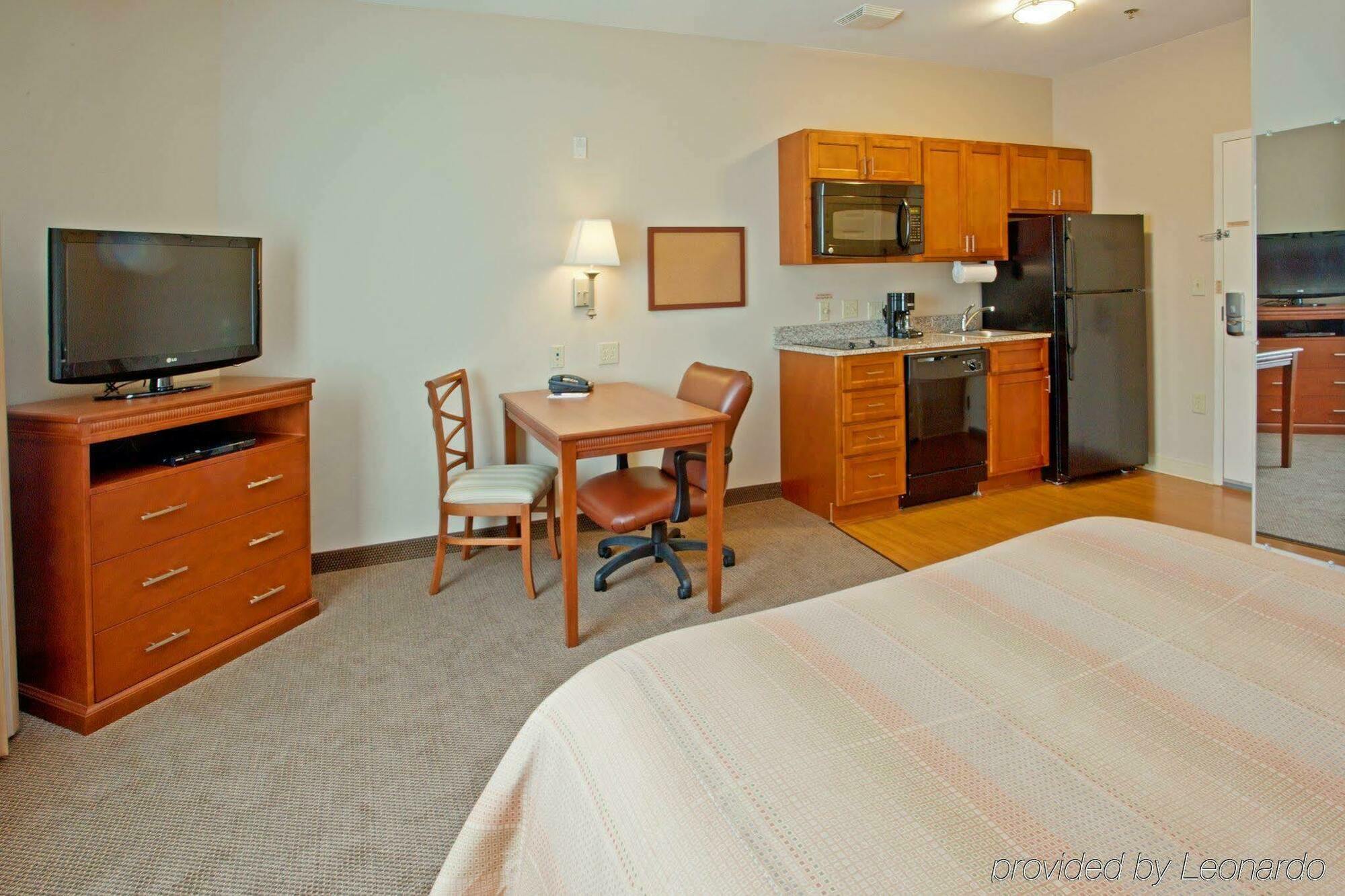 Candlewood Suites Baytown By Ihg Extérieur photo